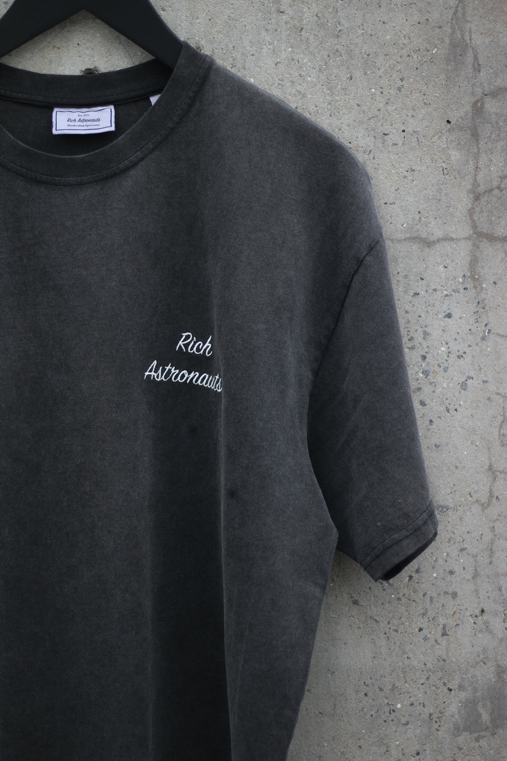 Midnight Tee - Label