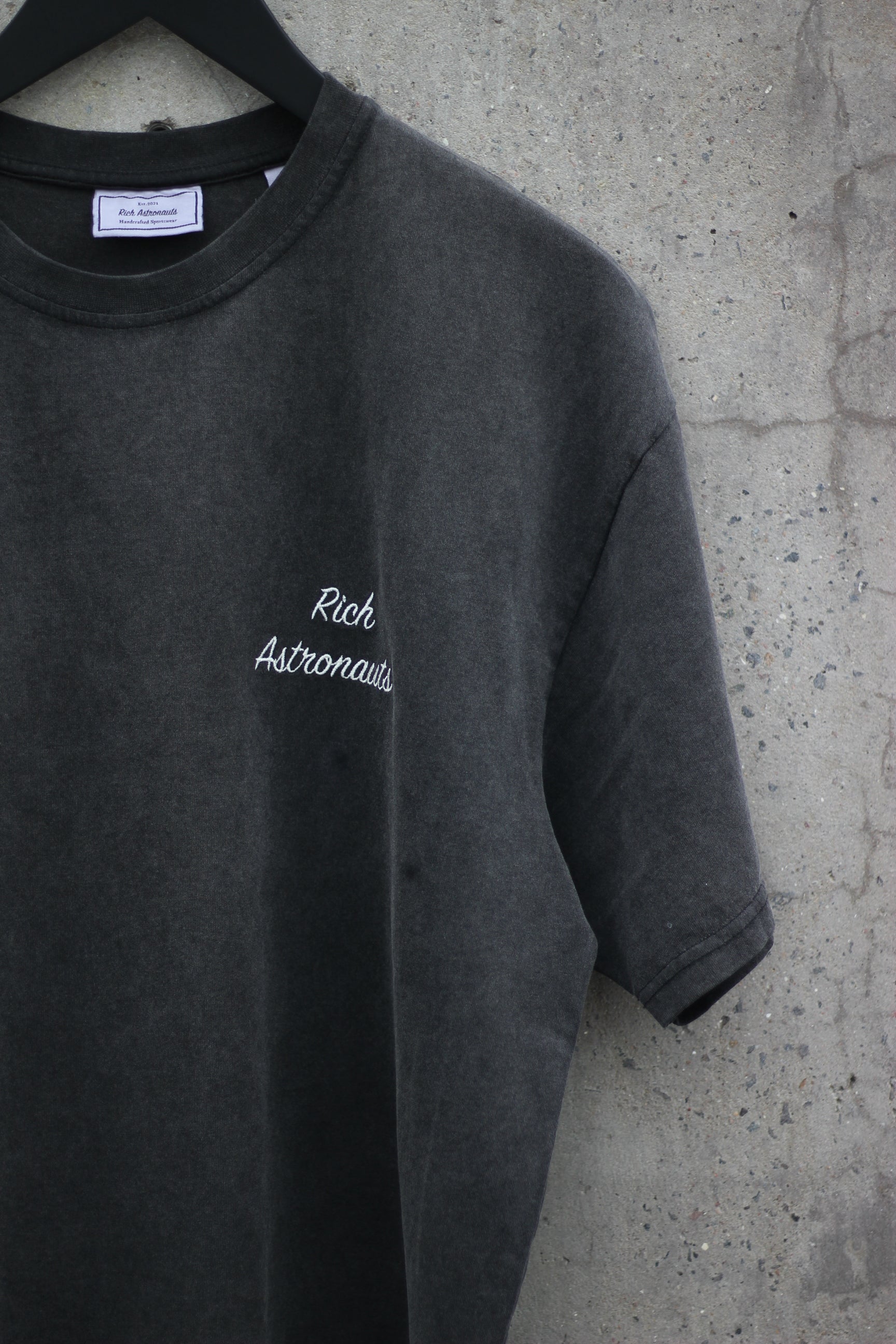 Midnight Tee - Label